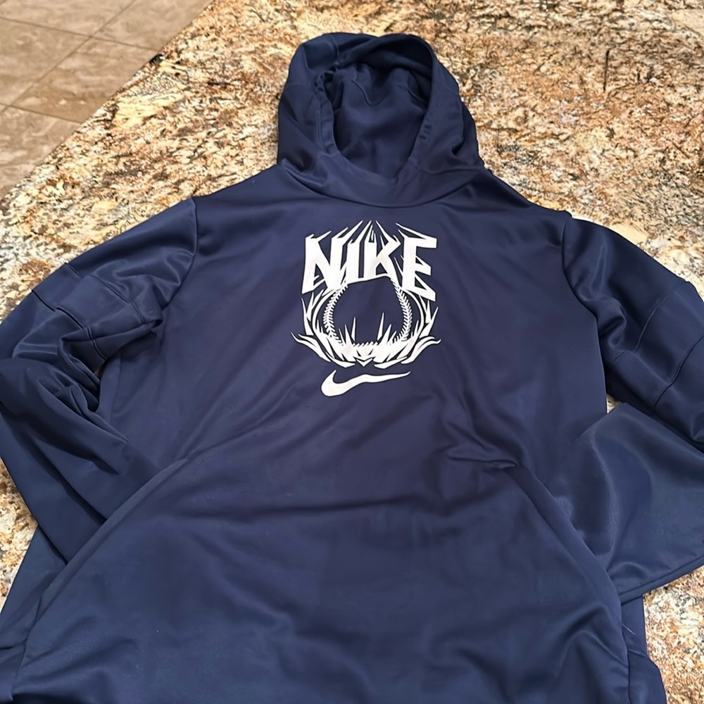 Nike Dri-Fit Pullover Sweatshirt